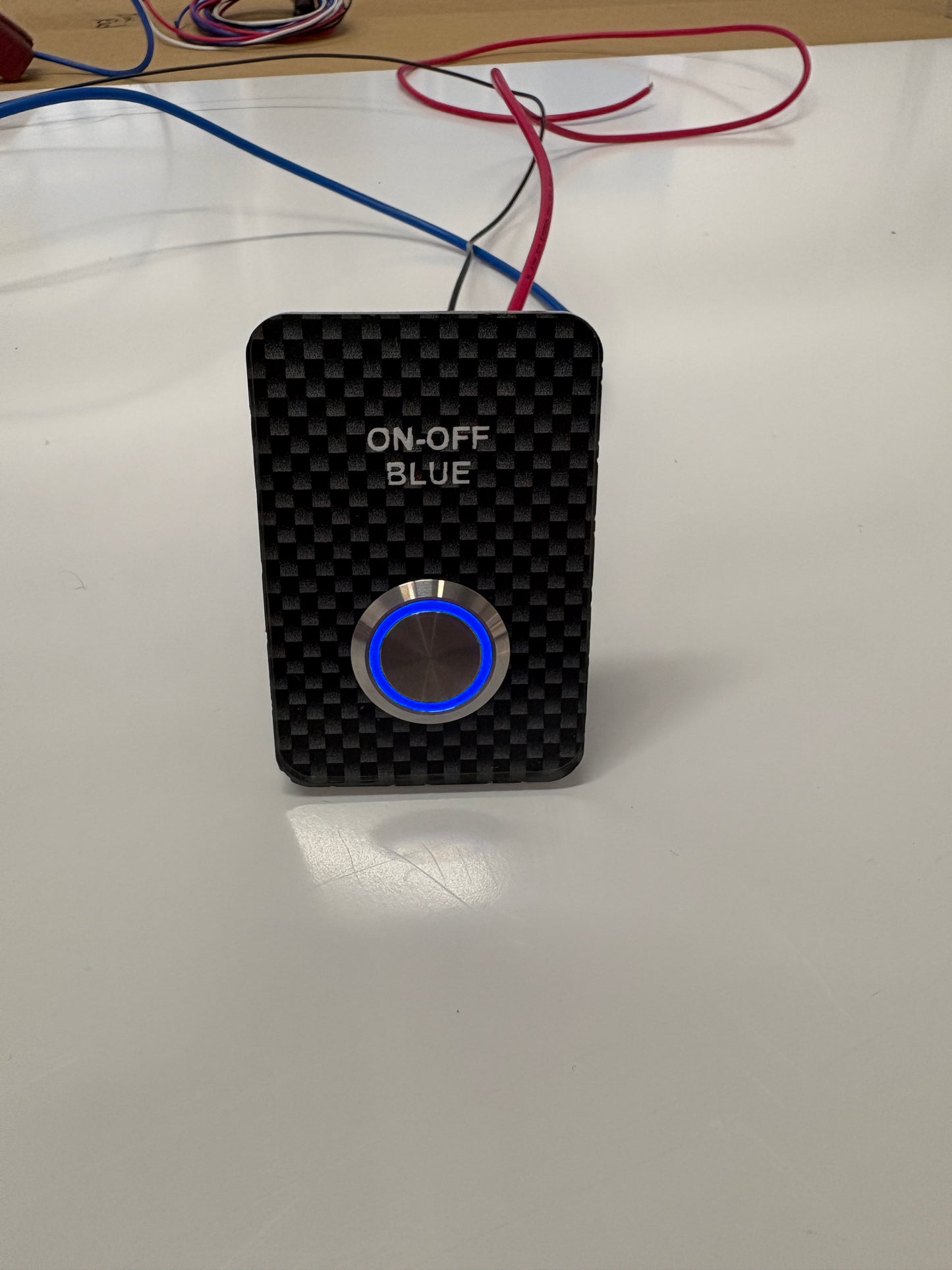 22 MM 3/4 Threaded Barrel Switch Blue Latching ON-OFF